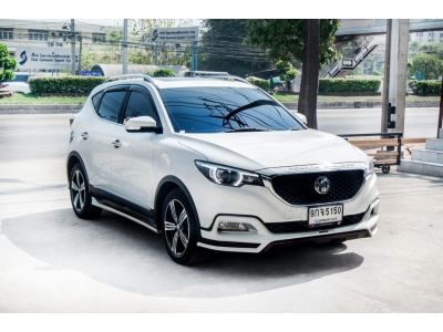 MG ZS SUV5ประตู 1.5 X iSMART SUNROOF ปี2019 เบนซิน ฟรีดาวน์ ฟรีส่งรถถึงบ้านทั่วไทย